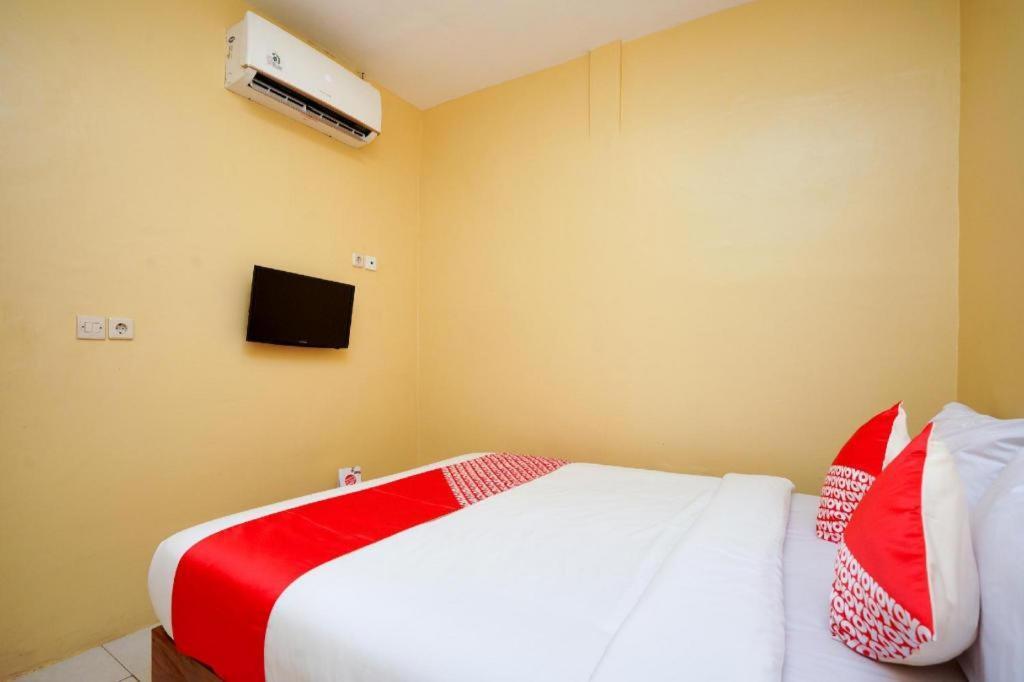 Oyo 2656 Az Zahra Residence Syariah Surabaya Eksteriør billede