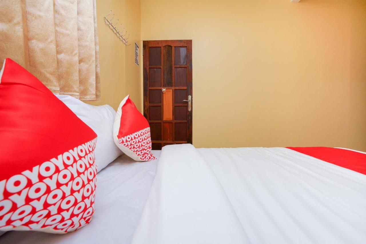 Oyo 2656 Az Zahra Residence Syariah Surabaya Eksteriør billede