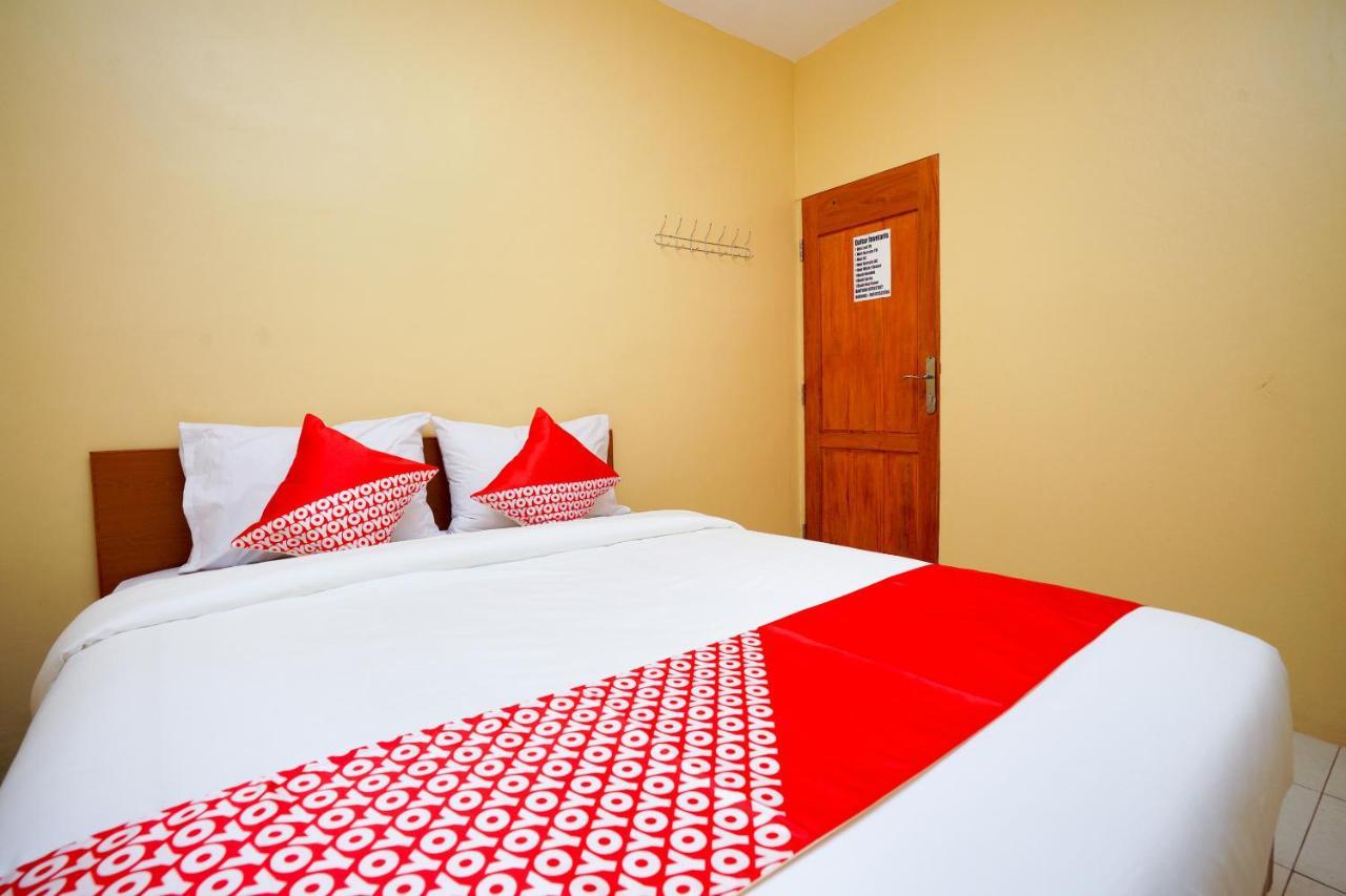 Oyo 2656 Az Zahra Residence Syariah Surabaya Eksteriør billede