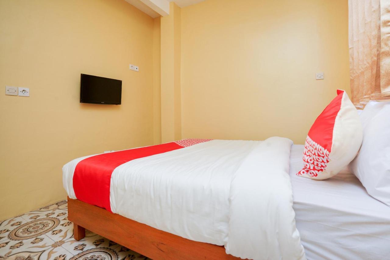 Oyo 2656 Az Zahra Residence Syariah Surabaya Eksteriør billede